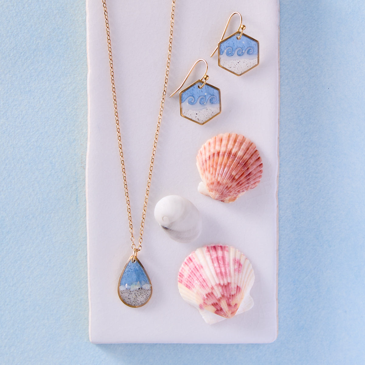 Mother of Pearl Wave Necklace