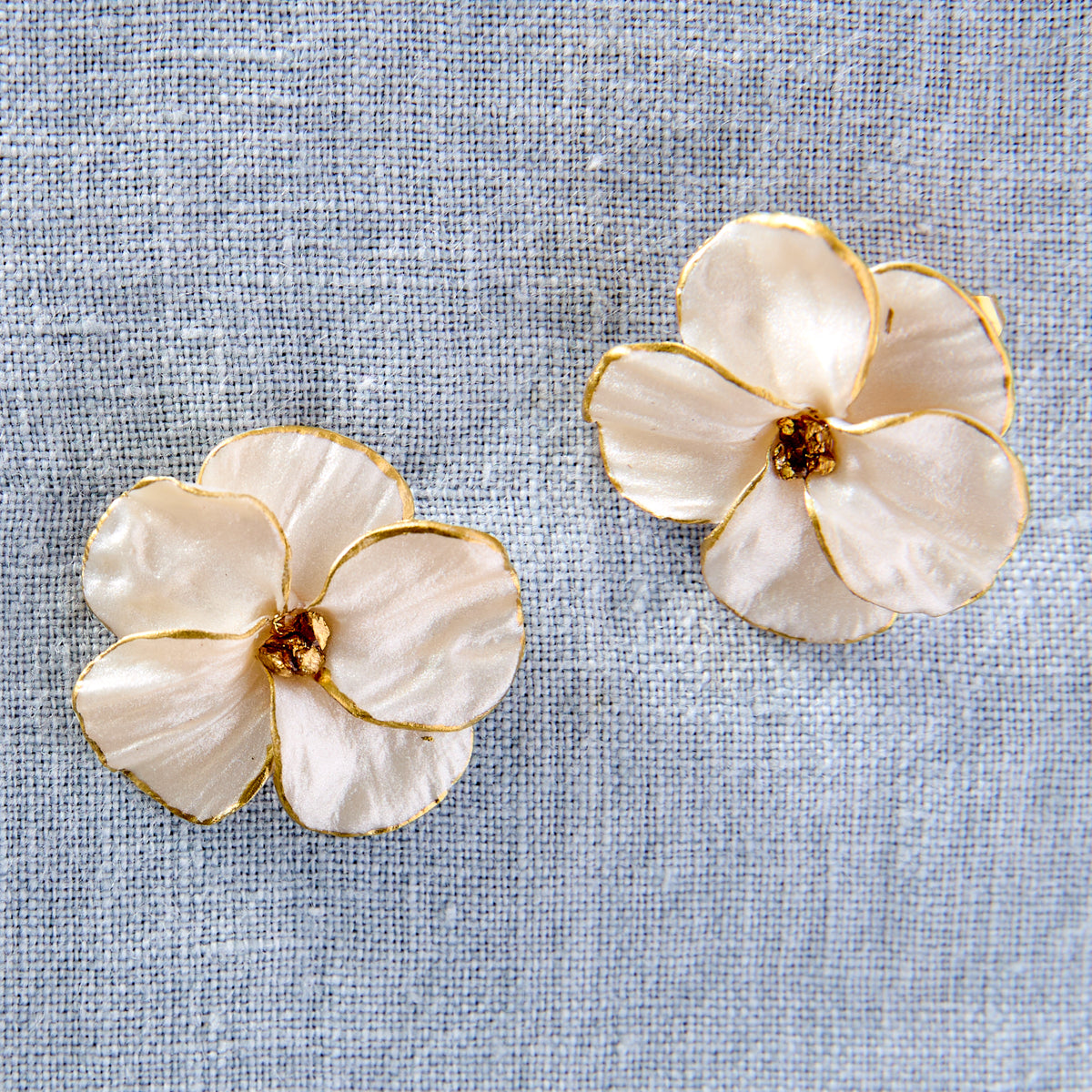 Off-White Flower Earrings
