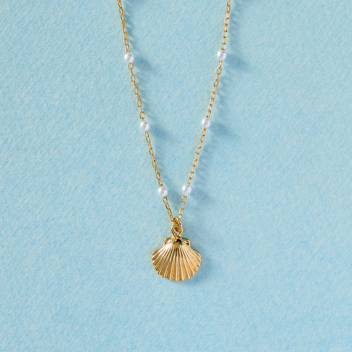 Gold Scallop Shell Necklace