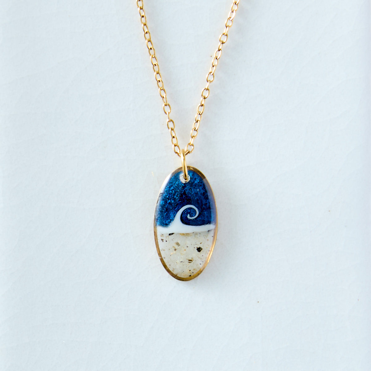 Beachy Wave Navy Necklace