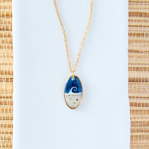 Beachy Wave Navy Necklace
