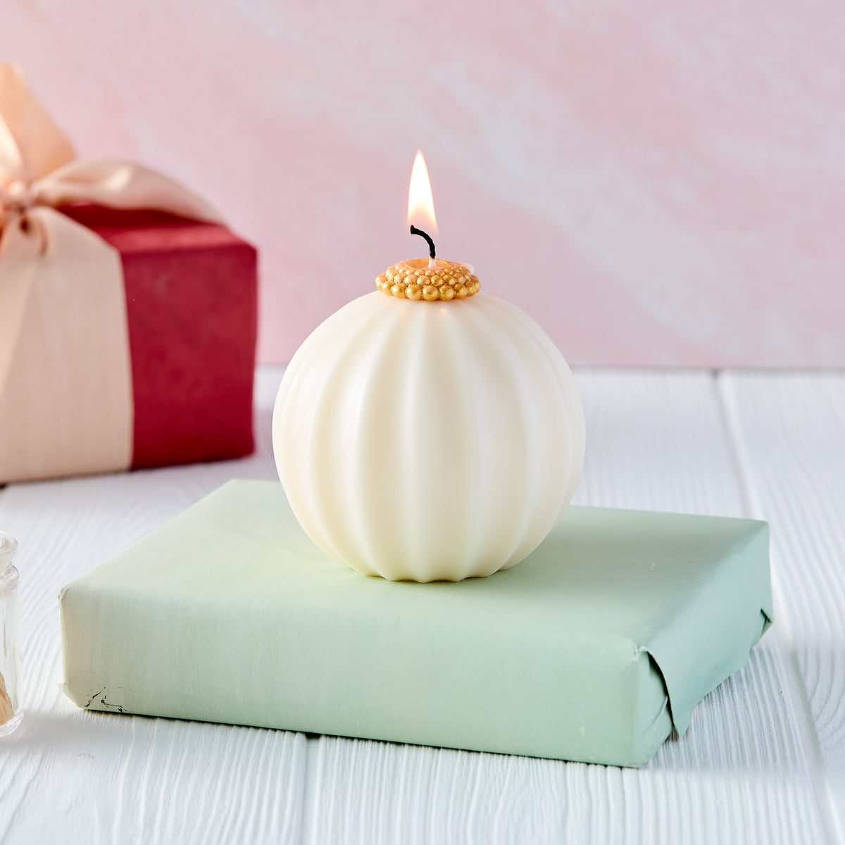 Artisan Ornament Candle