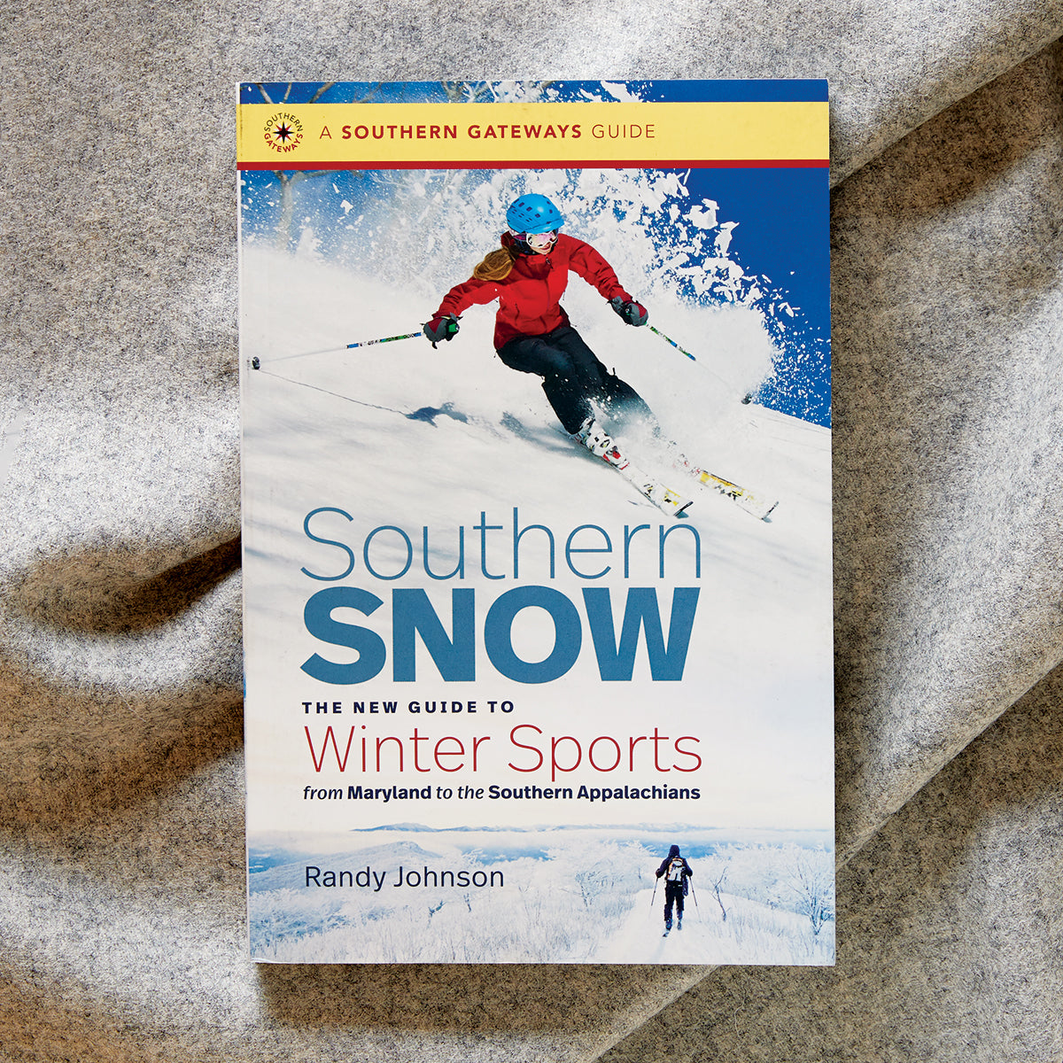 Southern Snow : The New Guide to Winter Sports Book